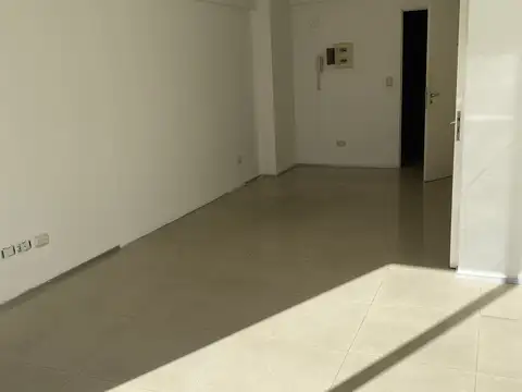 Oficina en Alquiler en Recoleta, $ 595.000