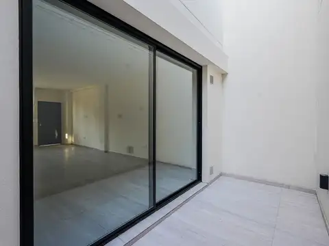 Depto Tipo Casa 4 ambientes con 2 baños