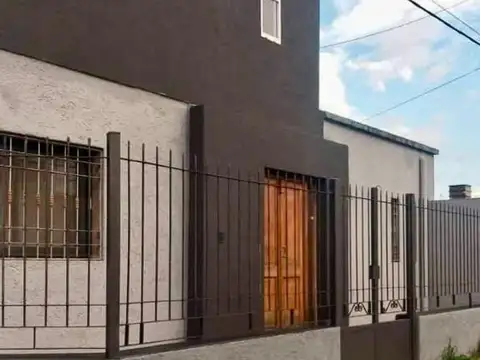 GRAN CASA ESQUINA EN VENTA – B° SAN PABLO