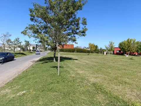 Terreno en Venta 28  mts Frente