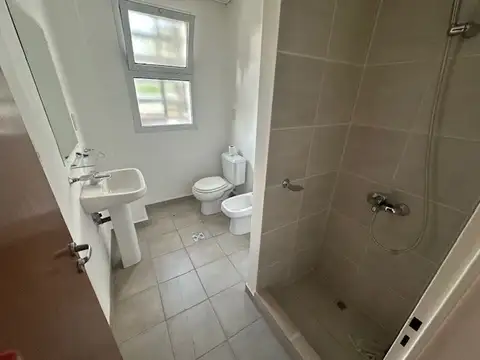 Departamento en Alquiler en Florida Mitre/Este, USD 600