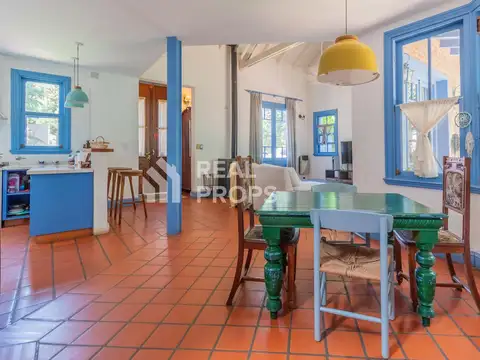 Casa 4 ambientes en venta en El Pato Country Club -  diseño