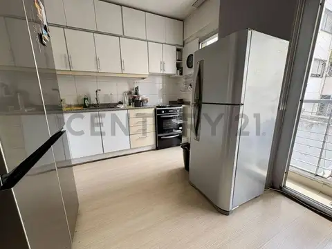 Departamento en Venta en Balvanera, USD 205.000
