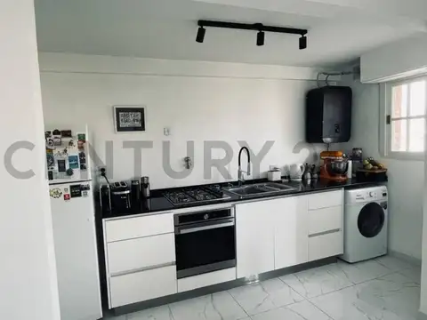Departamento en Venta en San Isidro Vias / Rolon, USD 119.000