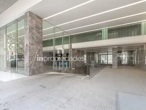 BAJO BELGRANO- Oficina premium de 98,50 m2 a estrenar con cochera en edificio AAA piso ALTO- VENTA