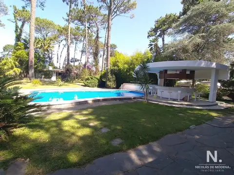 Casa en Venta en San Rafael, USD 2.300.000