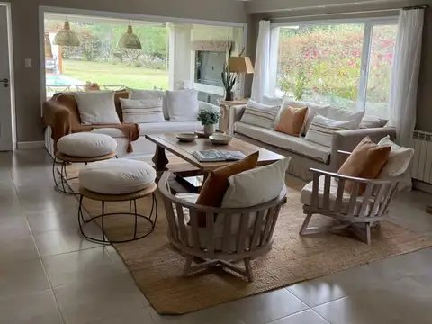 Casa en Venta de 4 dormitorios