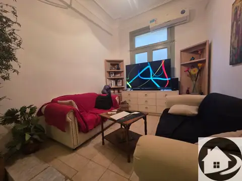 Oportunidad se escuchan propuestas se vende por viaje Depto de 4 ambientes