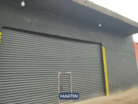 Luis María Drago 1400