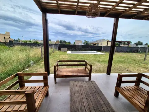 Casa 4 amb + escritorio a estrenar pileta Cardales