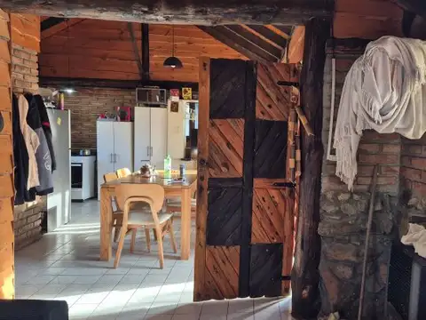 Callejon bertoni , Piso 0