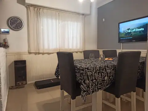 Casa 5 ambientes con 3 baños