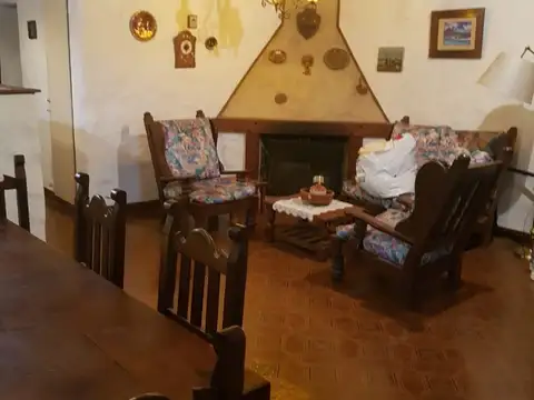 Gral Jose G Artigas 200