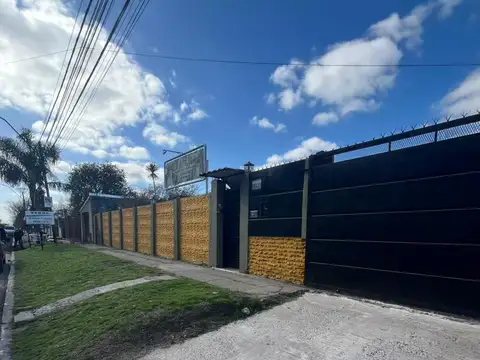 Casa en Venta en Villa Santos Tesei, USD 190.000