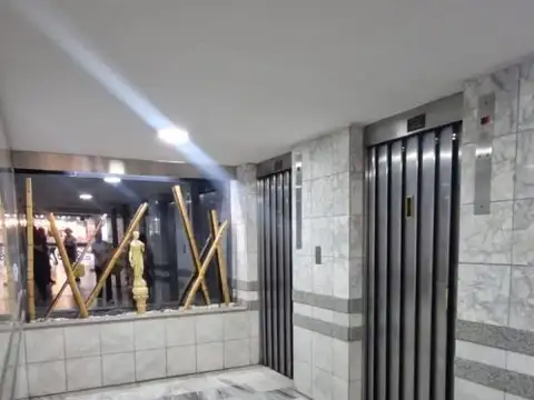 Alquiler de Departamento 4 Ambientes en EDIFICIO TORRE Caseros, Tres de Febrero