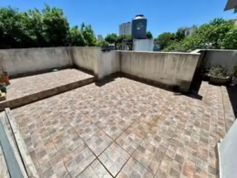 Departamento luminoso 4 ambientes con terraza propia- financiacion privada.