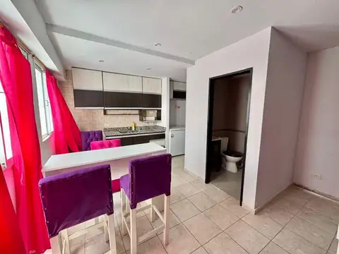 Depto Tipo Casa en Venta de 4 ambientes