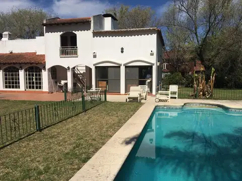 Marateas - Barrio Golfer s - Pilar