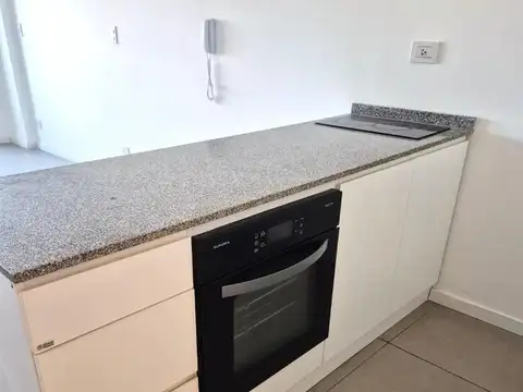 Departamento en Alquiler en Echesortu, $ 350.000