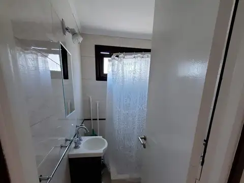 Avenida Pedro Luro 2500