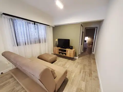 Avenida Pedro Luro 2500