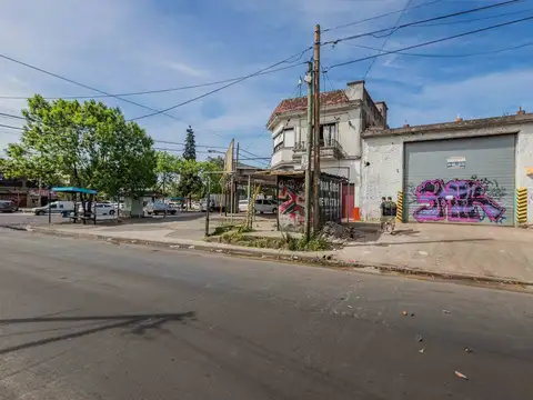 VENTA  LOCAL, GALPON Y VIVIENDA