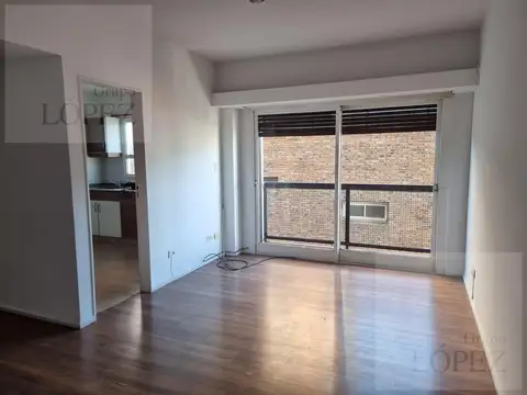 Venta Departamento 4 ambientes en Belgrano R con cochera y baulera