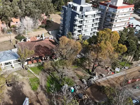 GRAN LOTE EN VENTA      EXCELENTE UBICACION !