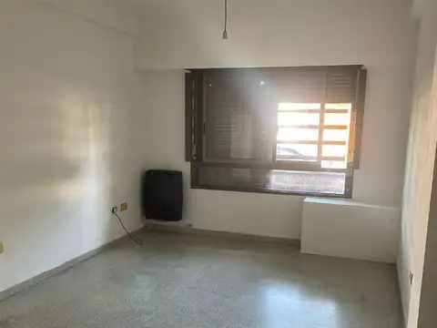 Departamento en Alquiler en La Plata, $ 480.000