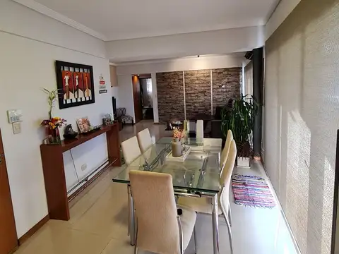 Depto Tipo Casa en Venta de 3 ambientes