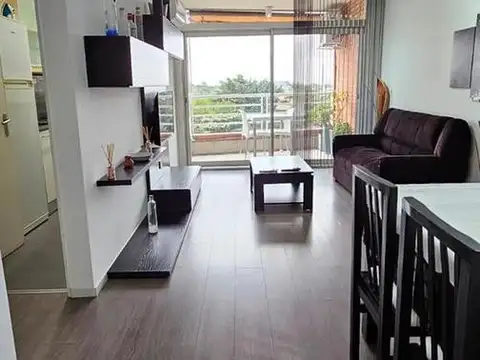 Libertador 8500, Piso 7