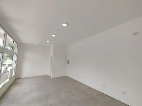 Local en Alquiler en Funes, $ 1.200.000