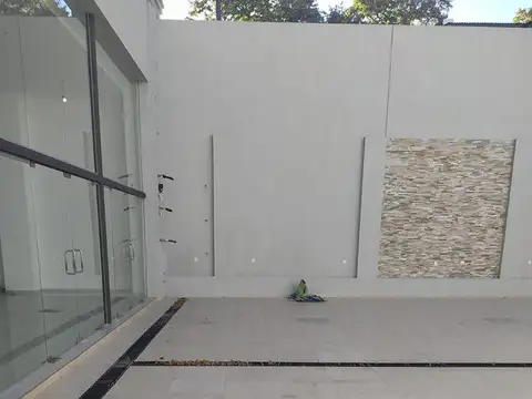 Local en Venta en La Plata, USD 950.000