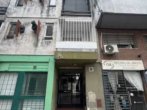 Departamento en alquiler en Abasto (3er Piso por escalera)