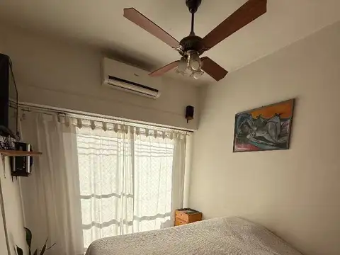 Venta estructura con departamentos y locales