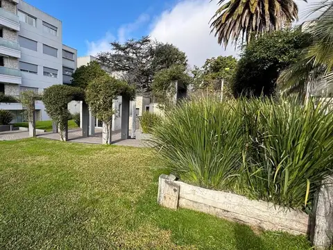 Departamento en Venta con 2 cocheras