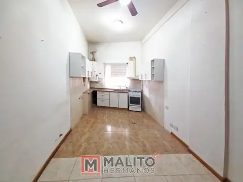 Venta PH al Frente 3 Ambientes en Mataderos