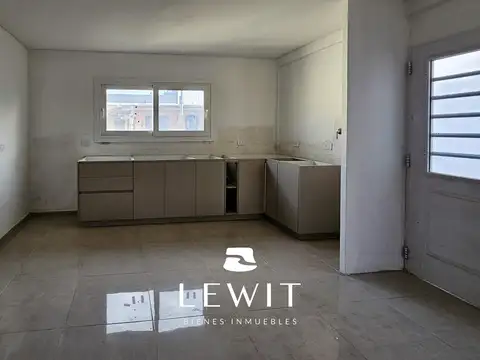 Depto Tipo Casa en Venta en Neuquen, USD 200.000