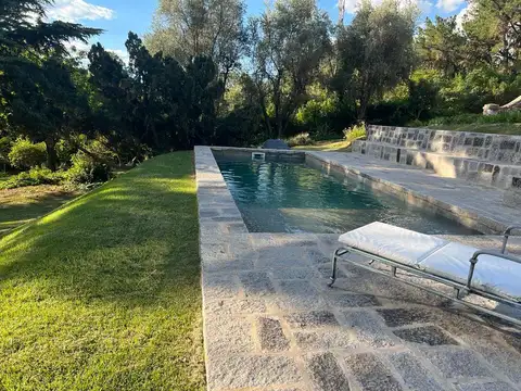 Casa en Venta en La Cumbre, USD 450.000