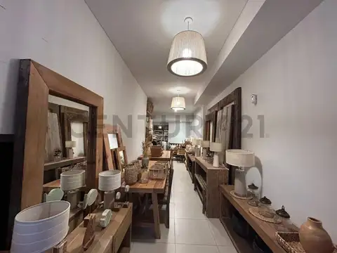 Local en Venta en Flores, USD 133.000