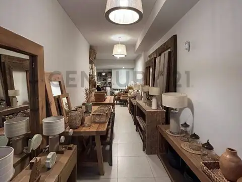 Local en Venta en Flores, USD 133.000