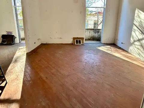 Depto Tipo Casa en Venta de 5 ambientes