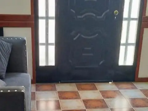 Hermoso PH en Alquiler, Merlo centro