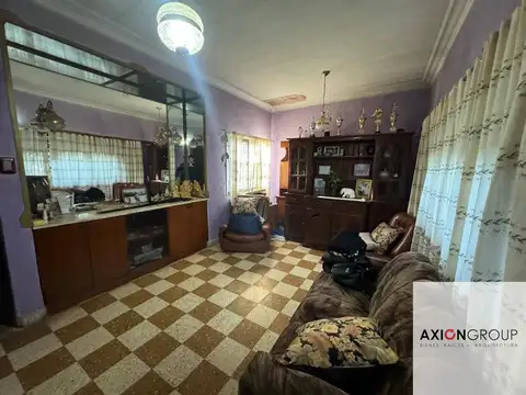 Casa 3 ambientes con 2 baños