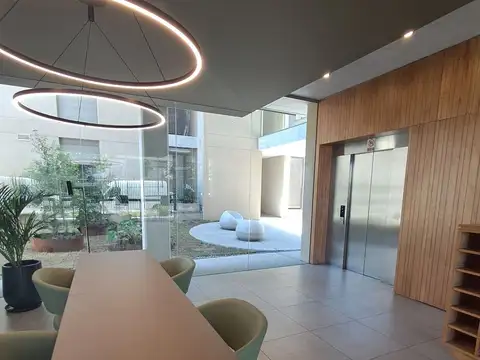 Doctor José Brito Foresti & Belgrano, Montevideo Departamento de Montevideo, 2900