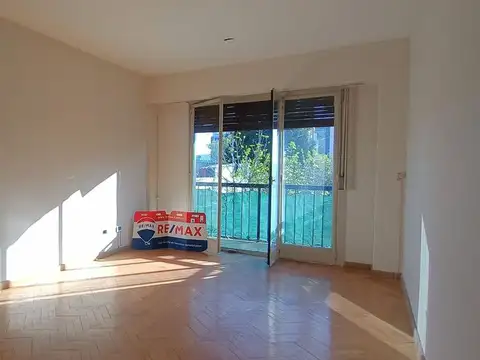 LUMINOSO 3 AMB San Nicolas y Gaona cocina separada