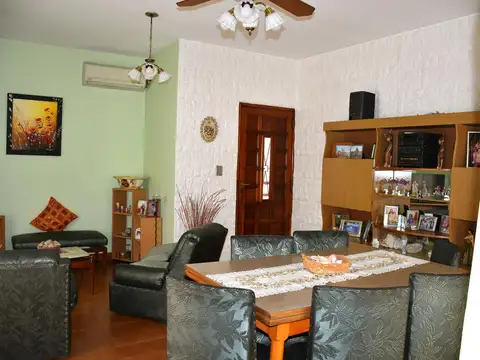 Depto Tipo Casa en Venta de 3 dormitorios