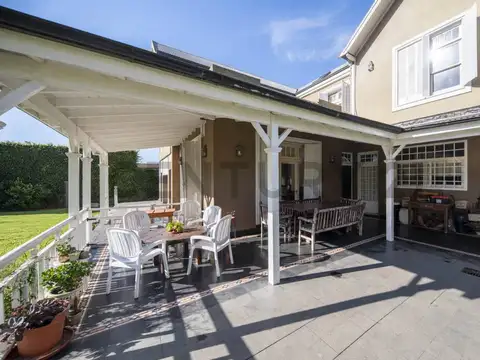 Casa en Venta de 5 dormitorios