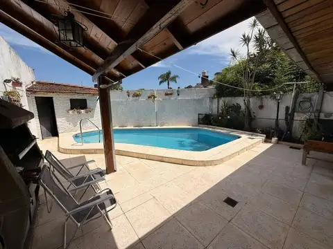 Muy Buen Duplex 4 Amb C/pileta Zona Unicenter