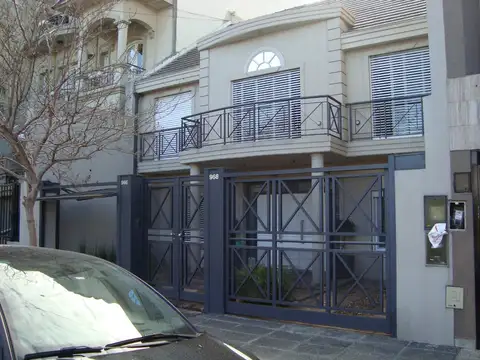 LINIERS Cañada De Gomez 900